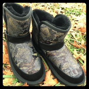 Yona Sheepskin Winter Boot in Samba Snakeskin